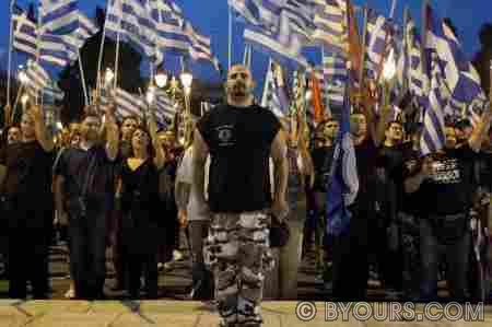 Неонацисты провели митинг в центре Афин